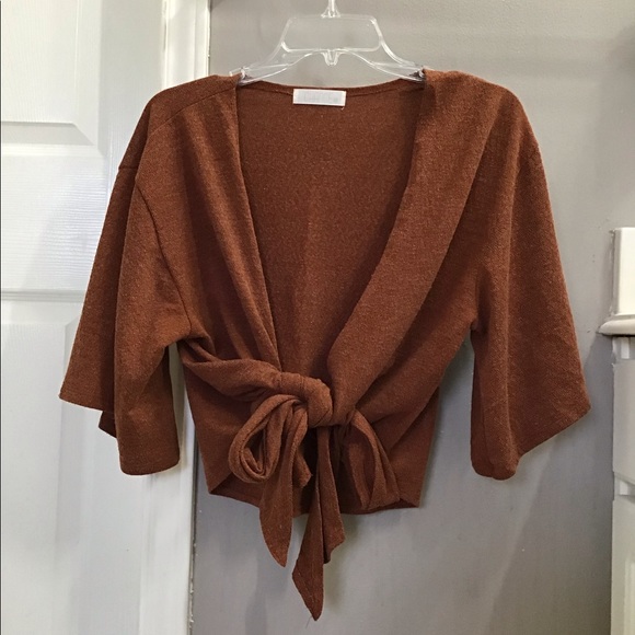 Burnt Orange Wrap Crop Top |M| - Picture 3 of 4